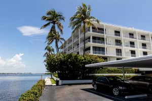 2150 Ibis Isle Rd Ph 4, Palm Beach, FL 33480, Sold 01/31/20