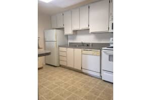 524 7th Pl, Vero Beach, FL 32962, Sold 08/24/18