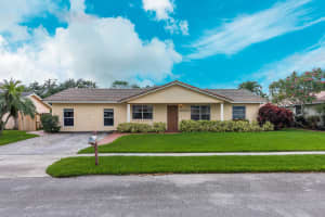 3332 NW 25th Way, Boca Raton, FL 33434, Sold 11/13/18