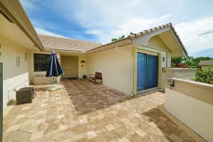6921 Villas Dr W, Boca Raton, FL 33433, Sold 09/26/18