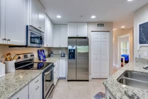 13570 Mystic Dr, Sebastian, FL 32958, Sold 07/30/18