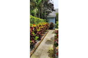 3903 Island Club Cir W, Lake Worth, FL 33462, Sold 07/20/18