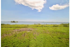 6240 E Mirror Lake Dr, Sebastian, FL 32958, Sold 08/24/18