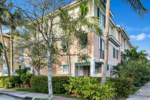 111 SE 1st Ave, Delray Beach, FL 33444, Sold 11/12/18