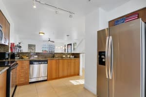 111 SE 1st Ave, Delray Beach, FL 33444, Sold 11/12/18