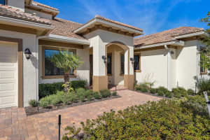 5211 SW Blue Daze Way, Palm City, FL 34990, Sold 01/07/19