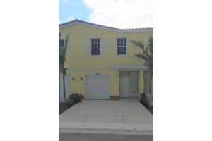 1007 NW 40th Terrace, Lauderhill, FL 33313, Sold 09/14/18