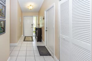9879 Goldenrod Dr, Boynton Beach, FL 33437, Sold 08/10/18