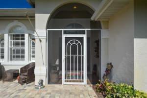2827 NE Cold Spring Dr, Jensen Beach, FL 34957, Sold 08/20/18