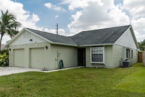 7916 Aztec Ct, Lake Worth, FL 33463, Sold 10/01/18