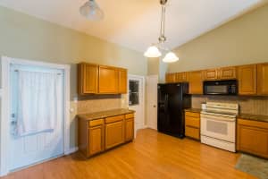 7916 Aztec Ct, Lake Worth, FL 33463, Sold 10/01/18