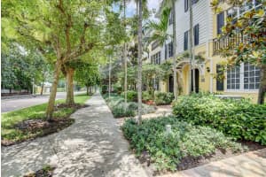 314 Tuxedo Ln, West Palm Beach, FL 33401, Sold 11/08/18