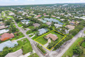 8000 SE Pilots Cove Terrace, Hobe Sound, FL 33455, Sold 10/05/18