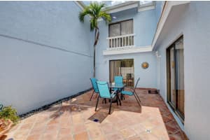 1010 NE 8th Ave #14c, Delray Beach, FL 33483, Sold 11/20/18