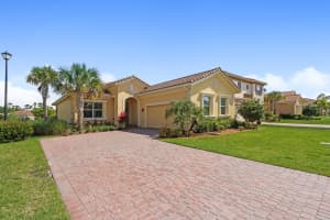 7953 SW Marin Dr, Stuart, FL 34997, Sold 09/04/18