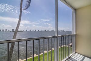 100 Doolen Ct, North Palm Beach, FL 33408, Sold 10/31/18