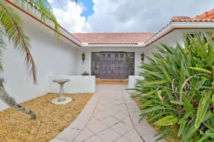 5667 Wind Drift Ln, Boca Raton, FL 33433, Sold 10/01/18