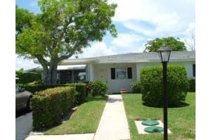 7353 W Oakridge Cir, Lantana, FL 33462, Sold 08/01/18