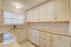 700 Harbour Dr, Boca Raton, FL 33431, Sold 08/06/18
