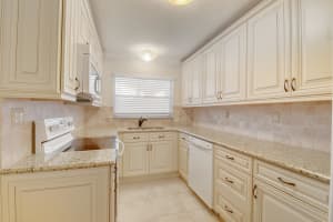 700 Harbour Dr, Boca Raton, FL 33431, Sold 08/06/18