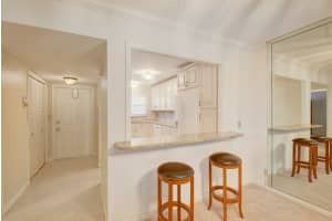 700 Harbour Dr, Boca Raton, FL 33431, Sold 08/06/18