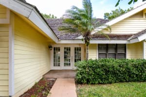 10420 SE Jupiter Narrows Dr, Hobe Sound, FL 33455, Sold 08/27/18