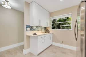 555 Banyan Tree Ln, Delray Beach, FL 33483, Sold 08/30/18