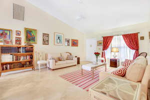 12256 Country Greens Blvd, Boynton Beach, FL 33437, Sold 09/14/18