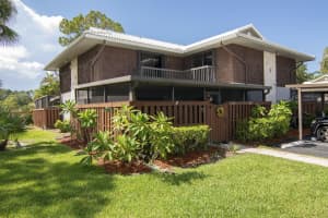 502 SE Castle Ct, Port St. Lucie, FL 34952, Sold 08/20/18