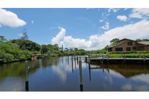 4885 SE Capstan Ave, Stuart, FL 34997, Sold 09/25/18