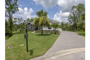 MLS# R10443986, Vero Beach, Florida 32967