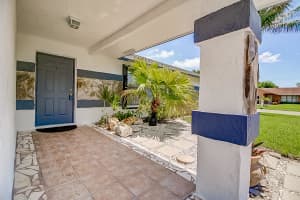 102 Sunflower Cir, Royal Palm Beach, FL 33411, Sold 10/30/18