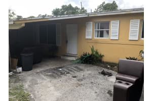 557 Casper Ave, West Palm Beach, FL 33413, Sold 07/13/18