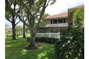 39 Essex Ct, Royal Palm Beach, FL 33411, Sold 09/28/18