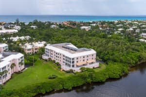 790 Andrews Ave APT A304, Delray Beach, FL 33483, Sold 08/15/18