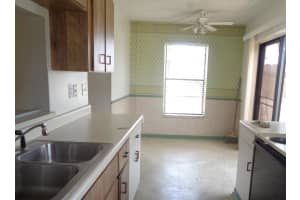 213 SE 1st Cir #17b, Boynton Beach, FL 33435, Sold 10/05/18