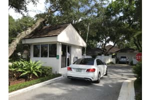 11369 12 Oaks Way, North Palm Beach, FL 33408, Sold 12/26/18