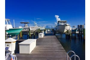 11369 12 Oaks Way, North Palm Beach, FL 33408, Sold 12/26/18