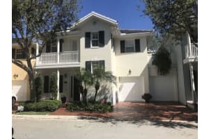 1021 E Heritage Club Cir, Delray Beach, FL 33483, Sold 02/25/19