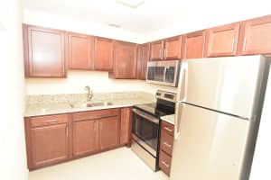 2600 SE Ocean Blvd, Stuart, FL 34996, Sold 10/22/18