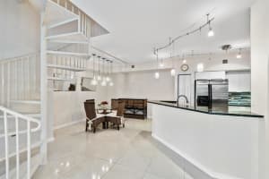 225 NE 1st St, Delray Beach, FL 33444, Sold 10/01/19