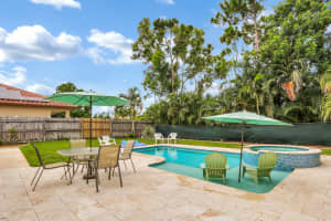 4135 NW 10th St, Delray Beach, FL 33445, Sold 09/13/18