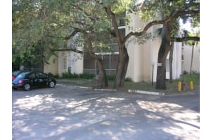 634 NW 13th St, Boca Raton, FL 33486, Sold 08/31/18