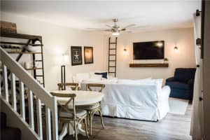 365 S Waverly Pl, Vero Beach, FL 32960, Sold 08/30/18