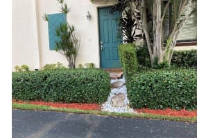 3242 SW 16th Terrace, Fort Lauderdale, FL 33315, Sold 10/16/18