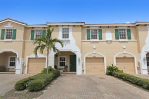 4281 SW Pine Cove Ct, Stuart, FL 34997, Sold 10/11/18