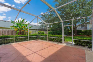 1538 N Lawnwood Cir, Fort Pierce, FL 34950, Sold 08/10/18