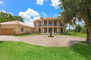 8940 NW 66th Ln, Parkland, FL 33067, Sold 04/30/19