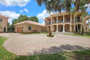 8940 NW 66th Ln, Parkland, FL 33067, Sold 04/30/19