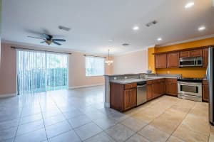 2761 S Evergreen Cir, Boynton Beach, FL 33426, Sold 11/01/18